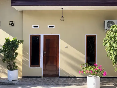 Lope Homestay Kamar Photos