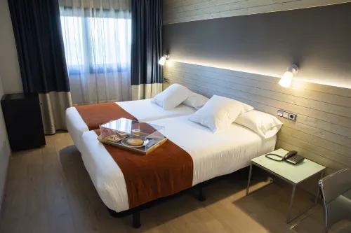 Hotel Avenida Photos