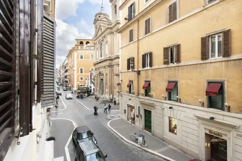 Canova Rooms in Spanish Steps Near Hotel Photos