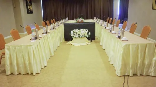 Viang Tak Riverside Hotel Business Photos
