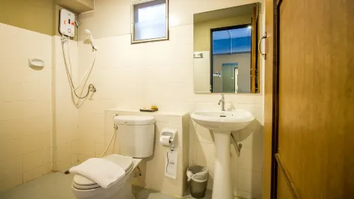 B2 Santitham (Wat Jed Yod) Boutique & Budget Hotel Photos