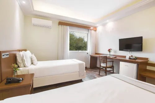 Vinhedo Plaza Hotel Kamar Photos
