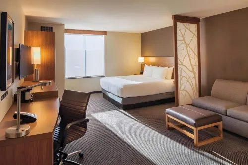 Hyatt Place Cleveland/Westlake/Crocker Park Featured Photos
