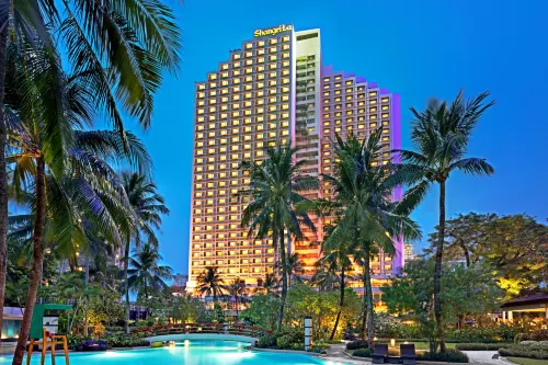 Shangri-La Jakarta Eksterior Photos