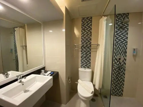 BATIQA Hotel Karawang Kamar Photos