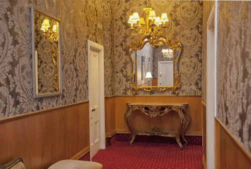 Prince's Gate Hotel Public Areas Photos
