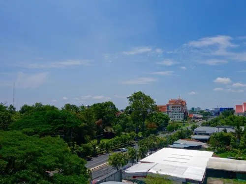 V Hotel Ubon Ratchathani À proximité de l'hôtel Photos