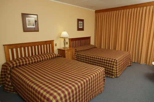 Brentwood Hotel Photos