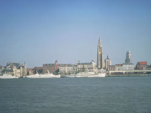 Aparthotel Adagio Antwerp City Center Featured Photos