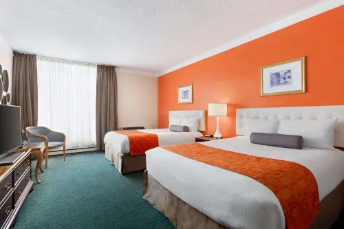 SureStay Plus by Best Western Windsor Chambres Photos