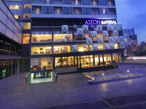 ASTON Imperial Bekasi Hotel & Conference Center Eksterior Photos