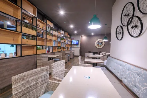 Holiday Inn & Suites Mexico Medica Sur تناول الطعام Photos