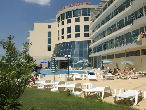 Ivana Palace Hotel - Free Parking Общественные зоны Photos
