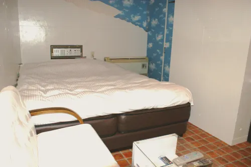 Hotel Sting Photos