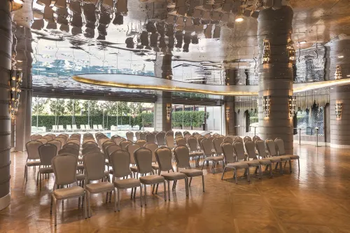 Wyndham Grand Istanbul Kalamış Marina Hotel Espaces Affaires Photos
