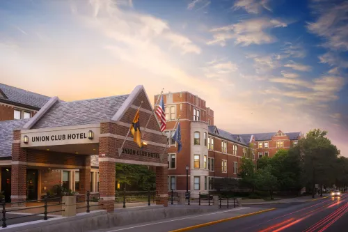The Union Club Hotel at Purdue University, Autograph Collection Fremhævet Photos