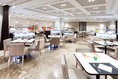 Novotel Madrid Center Ristorazione Photos