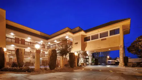 Best Western Plus Inn of Hayward Extérieur Photos