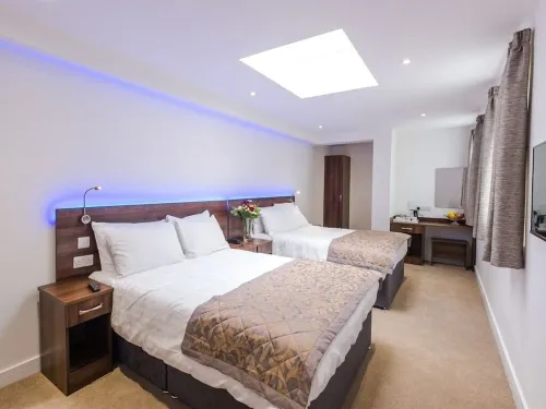 Signature London Rooms Photos
