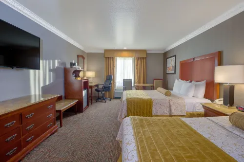 Best Western Plus Newport Mesa Inn Rooms Photos