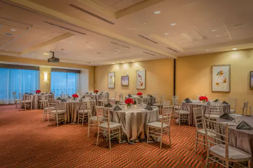Hyatt Place Baltimore Inner Harbor Dining Photos