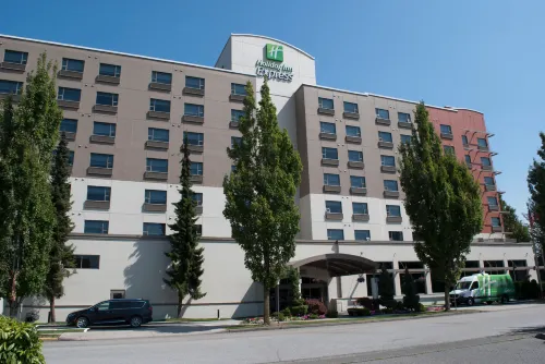 Holiday Inn Express Vancouver Airport-Richmond Exterior Photos
