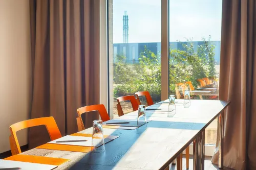 LOGINN Hotel Leipzig By ACHAT Geschäftseinrichtungen Photos