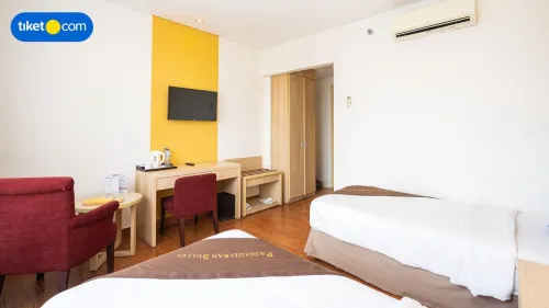 Padjadjaran Suites Resort and Convention Hotel Kamar Photos