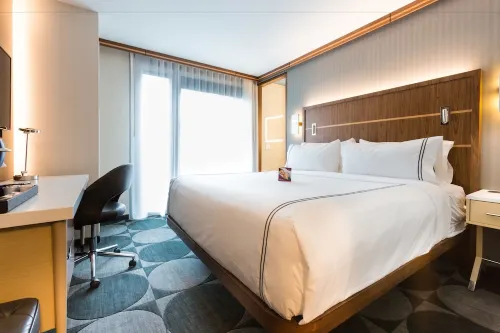Crowne Plaza HY36 Midtown Manhattan Rooms Photos