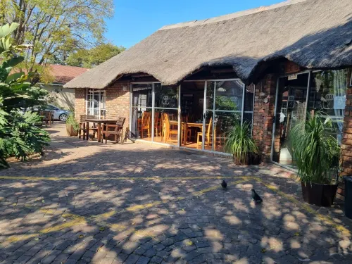 Airport Inn Bed and Breakfast Aree comuni Photos