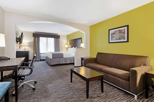 Best Western Magnolia Inn and Suites Rooms Photos