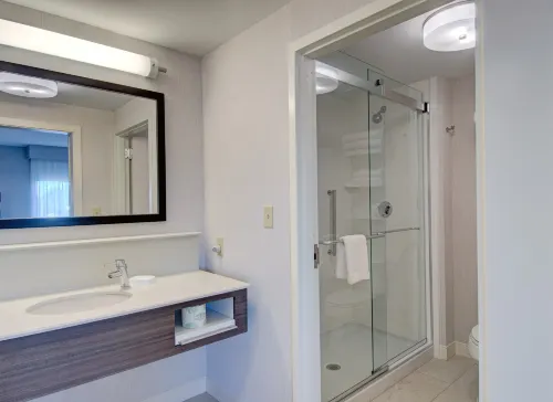 Hampton Inn Boston - Westborough Photos