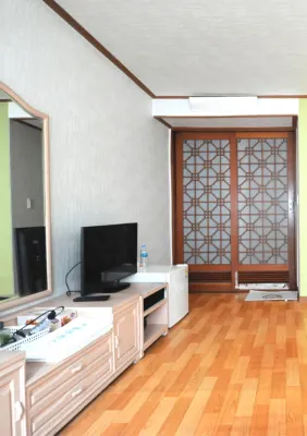 Gurye Little Prince Pension Rooms Photos