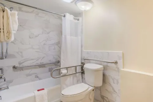 SureStay Hotel by Best Western Sarasota Lido Beach Rooms Photos