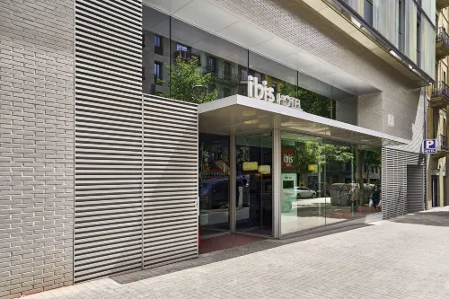 Ibis Barcelona Centro (Sagrada Familia) Exterior Photos