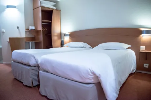 Hôtel Kyriad Rennes Nord Chambres Photos
