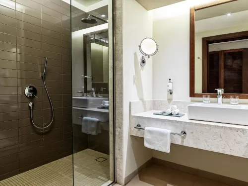 Fanar Hotel & Residences Huoneet Photos