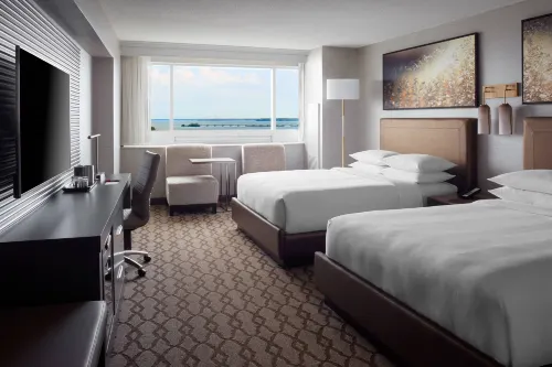 Niagara Falls Marriott Fallsview Hotel & Spa Rooms Photos