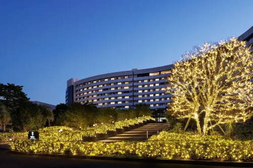Sheraton Grande Tokyo Bay Hotel Exterior Photos