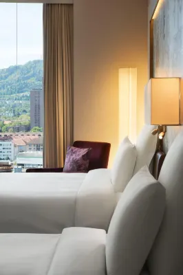 Renaissance Zurich Tower Hotel Photos