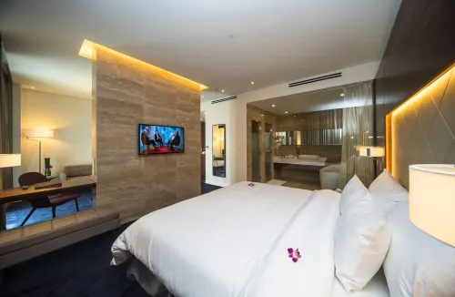 Liberty Central Saigon Riverside Hotel Rooms Photos