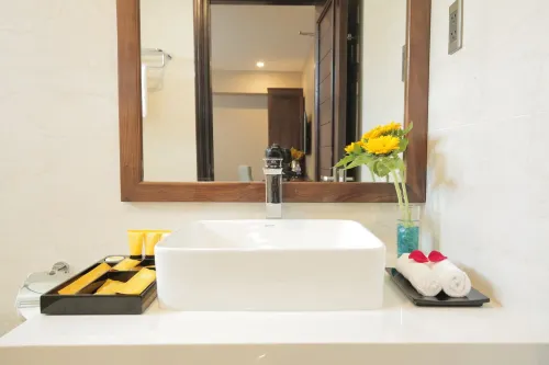 Yarra Ocean Suites Danang Photos