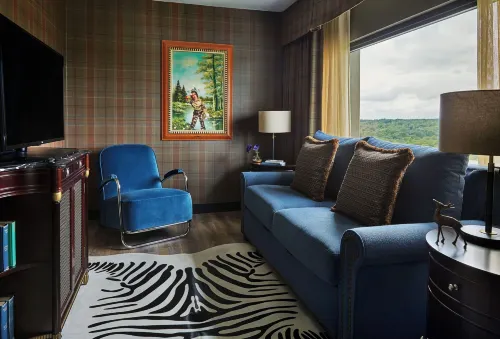 Graduate by Hilton Ann Arbor Rooms Photos