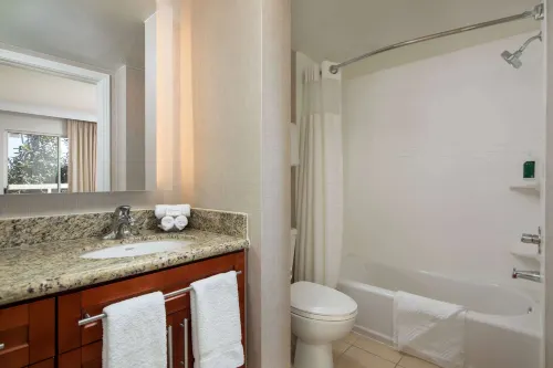Sonesta ES Suites Carmel Mountain - San Diego Rooms Photos