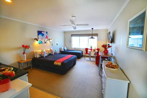 Ashwood Manor Motor Lodge Huoneet Photos
