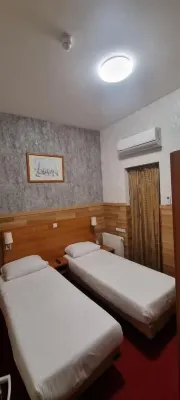Hotel Isis Zimmer Photos