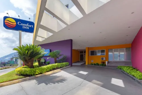 Comfort Inn Monterrey Valle Außen Photos