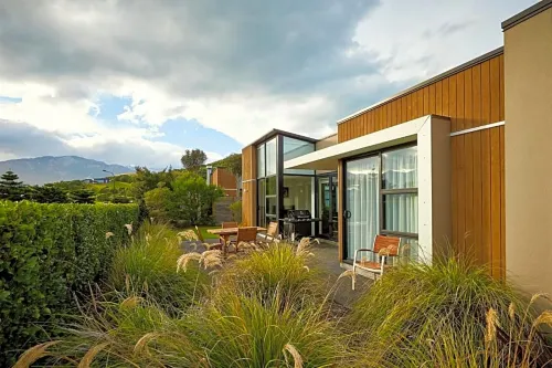 The Fairways Luxury Accommodation Kaikoura Exterior Photos