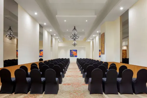 Radisson Blu Plaza Hotel Hyderabad Banjara Hills Business Facilities Photos