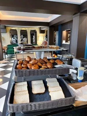 The Chess Hotel Питание Photos